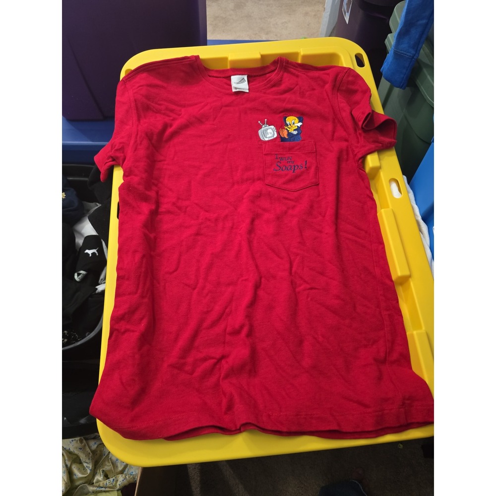 Womens Tweety Bird pocket tee. EUC. Size small. Vintage Warner Bro studios